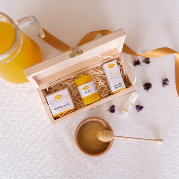 Čtvercový magazín (52)